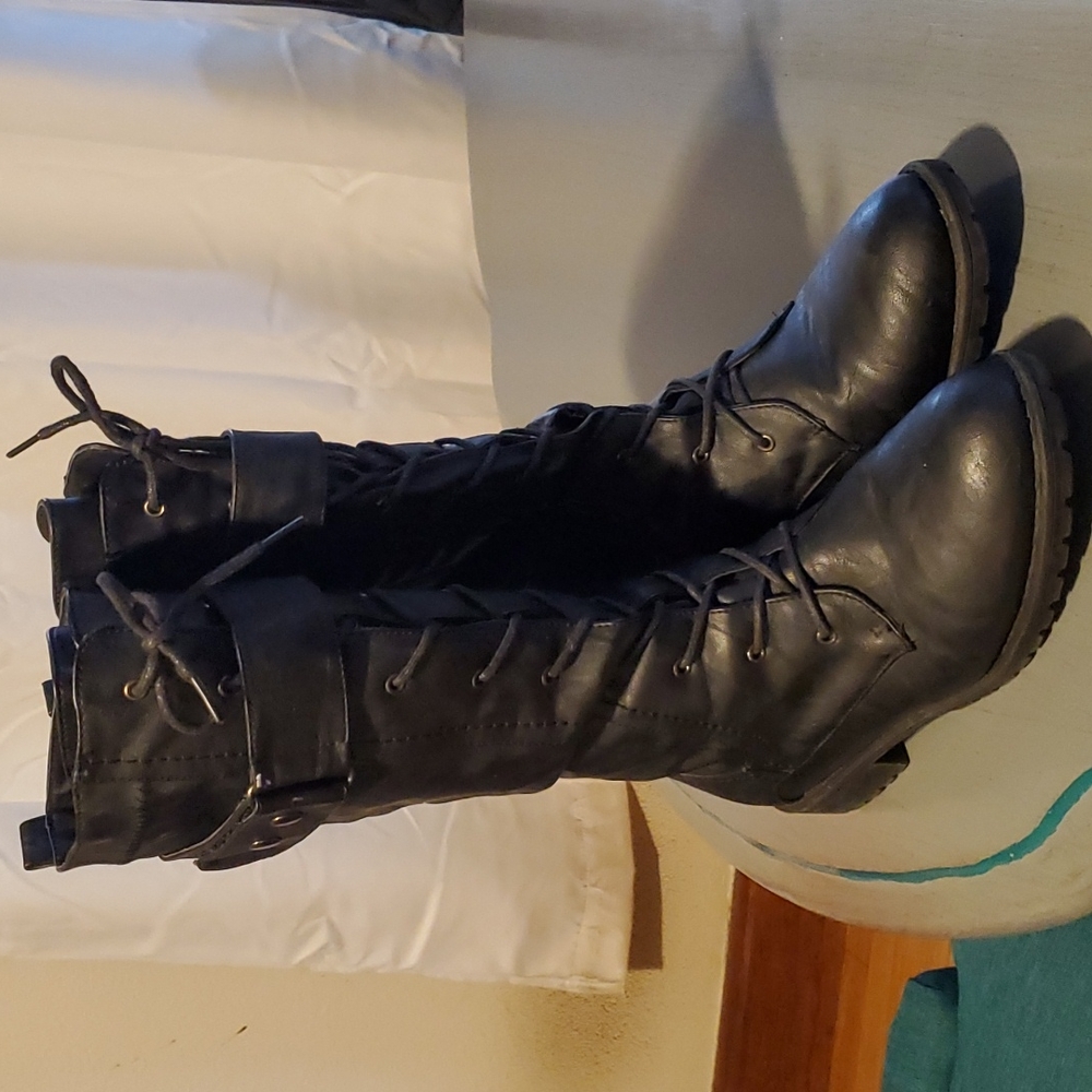 CARRINI - Calf boots /Lace Front/ Adjustable Women's Boots 9 Black Vintage, $22